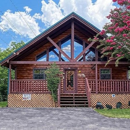 Always Kiss Me Goodnight- Hot Tub, You Get 1089 Of Free Area Attraction Tickets For Each Paid Day! Pigeon Forge Extérieur photo